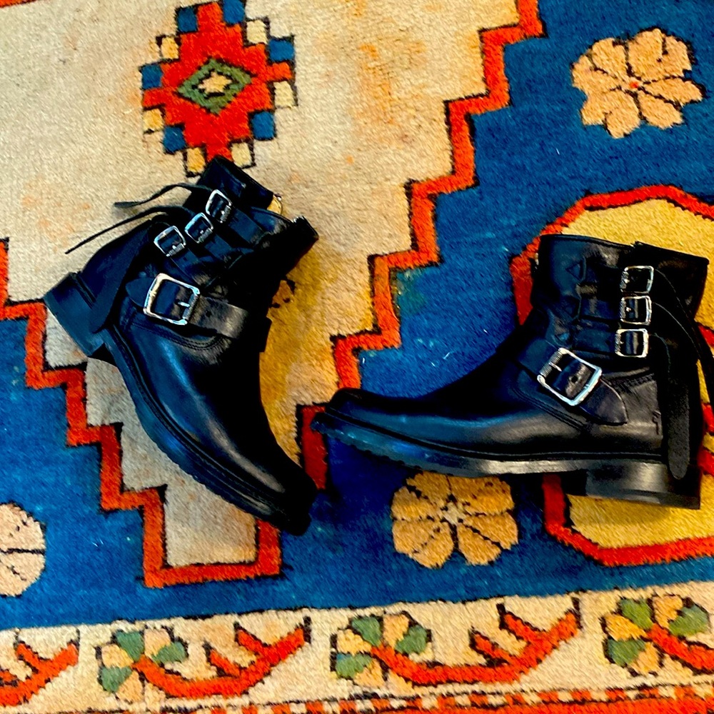 Frye leather boots size 6 1/2